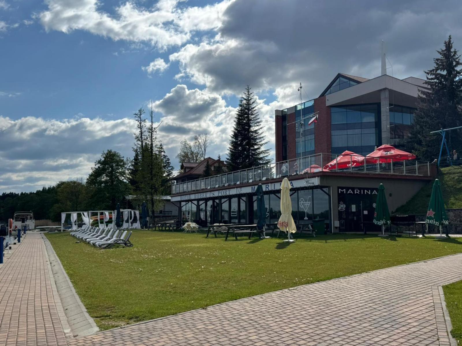 Domek Na Wodzie - Houseboat -Sauna, Taras Na Dachu, Dwie Sypialnie Mikołajki Luaran gambar